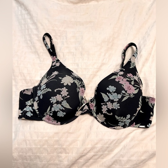 2/$30 La Vie en Rose My Memory bra - Picture 1 of 4